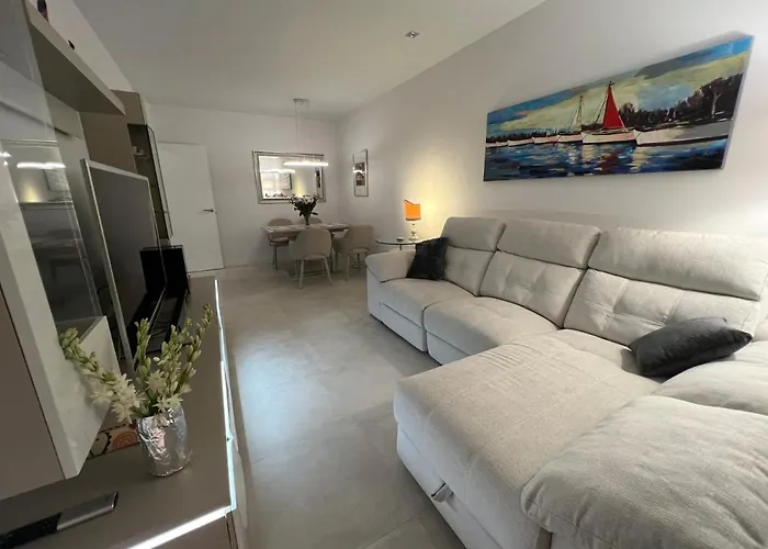 New Build Modern Ap 4 Min Walk To The Beach And Marbella Old Town